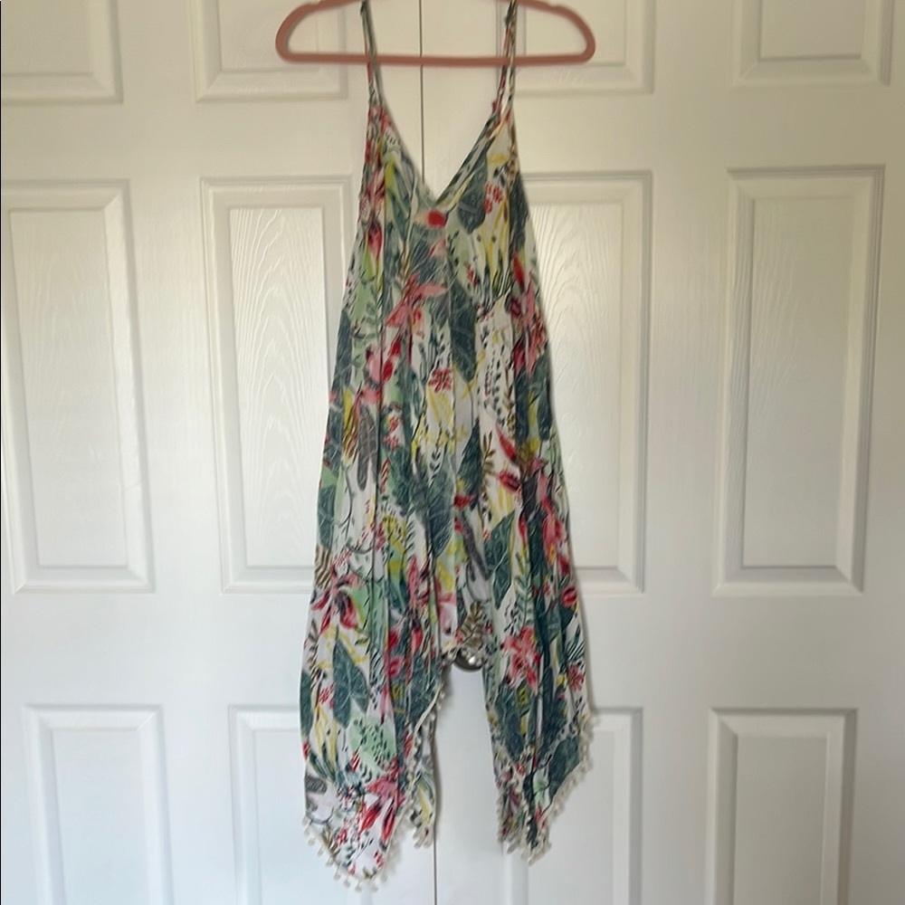 J.O.A. Beachwear Floral Patterned Fabric